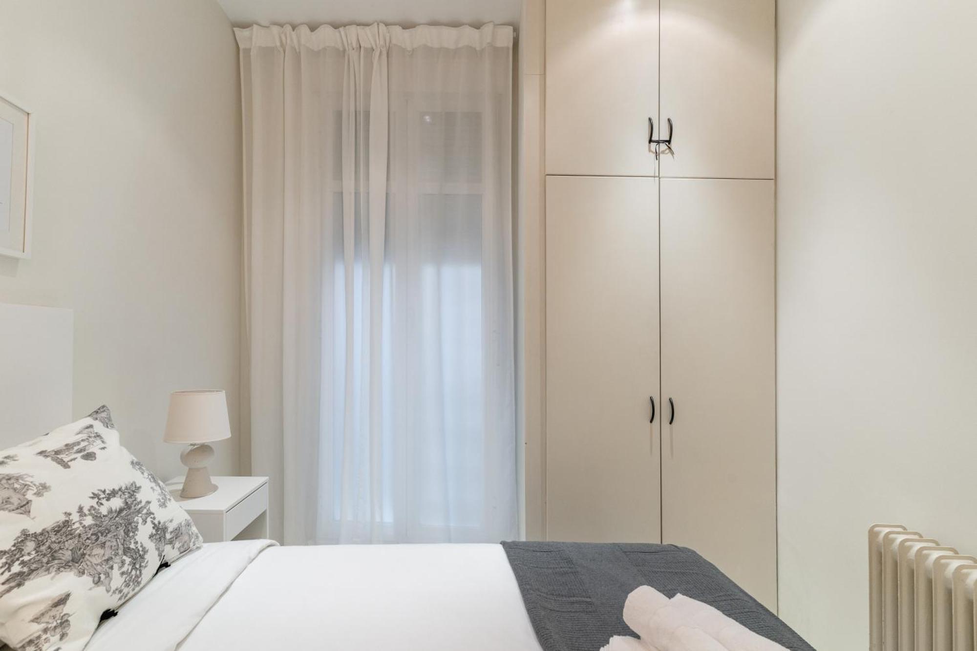 Spacious Modern-3Bedrooms 2Bathrooms-Plaza Mayor Madrid Buitenkant foto