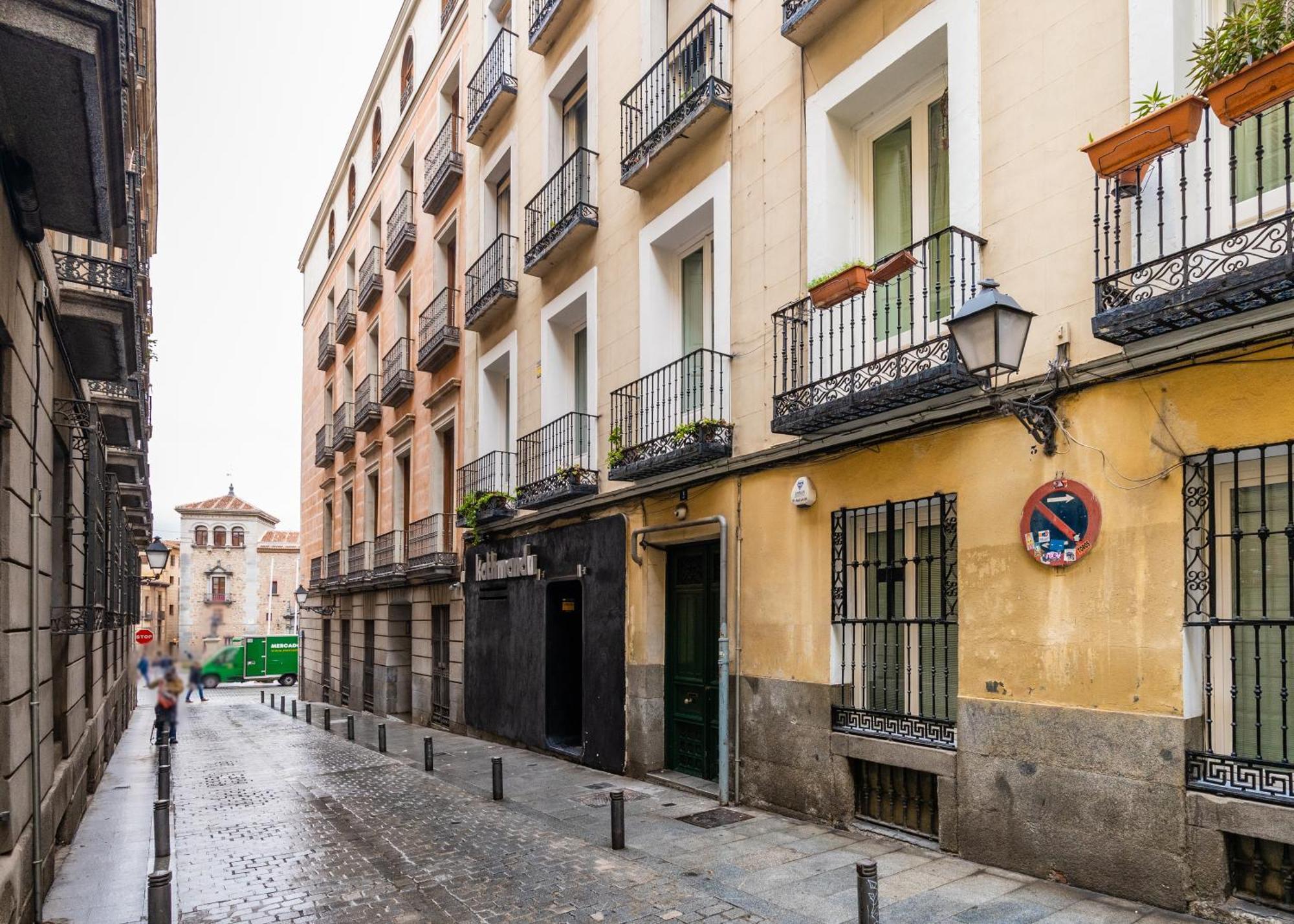 Spacious Modern-3Bedrooms 2Bathrooms-Plaza Mayor Madrid Buitenkant foto