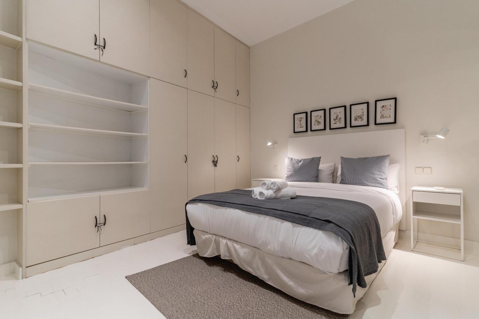 Spacious Modern-3Bedrooms 2Bathrooms-Plaza Mayor Madrid Buitenkant foto