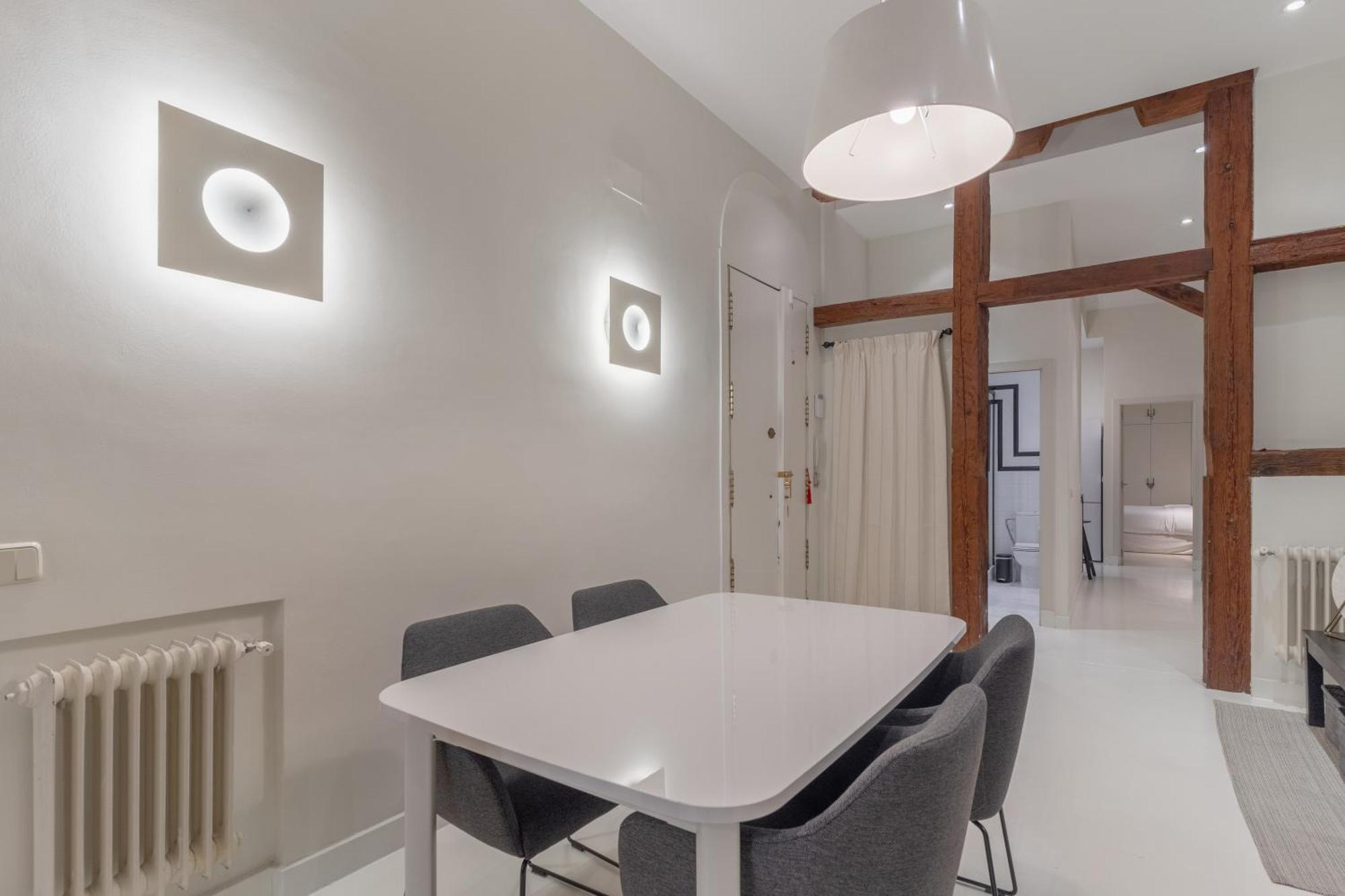 Spacious Modern-3Bedrooms 2Bathrooms-Plaza Mayor Madrid Buitenkant foto